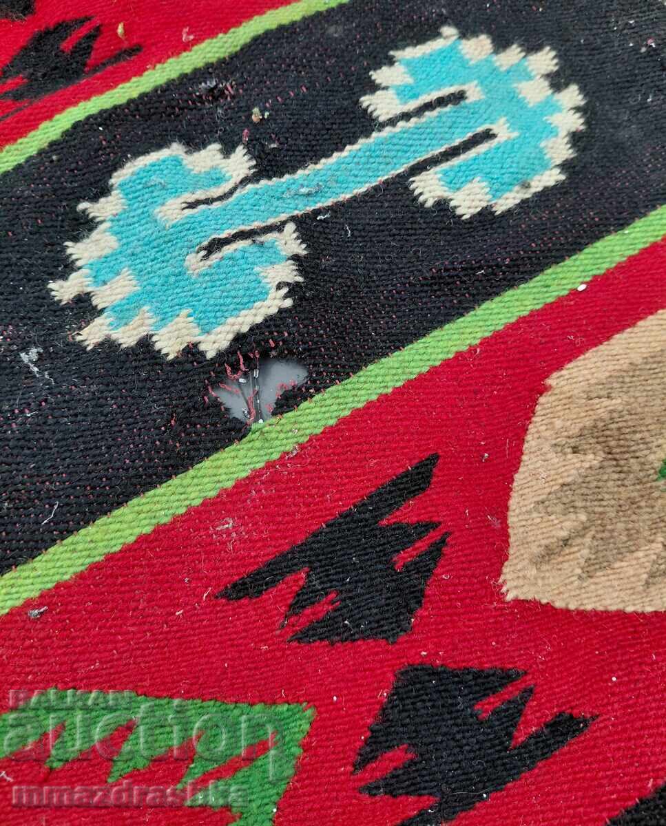 Παράδοση Χαλί Κοτέλ, φθορές Παράδοση Χαλί Κοτέλ, φθορές