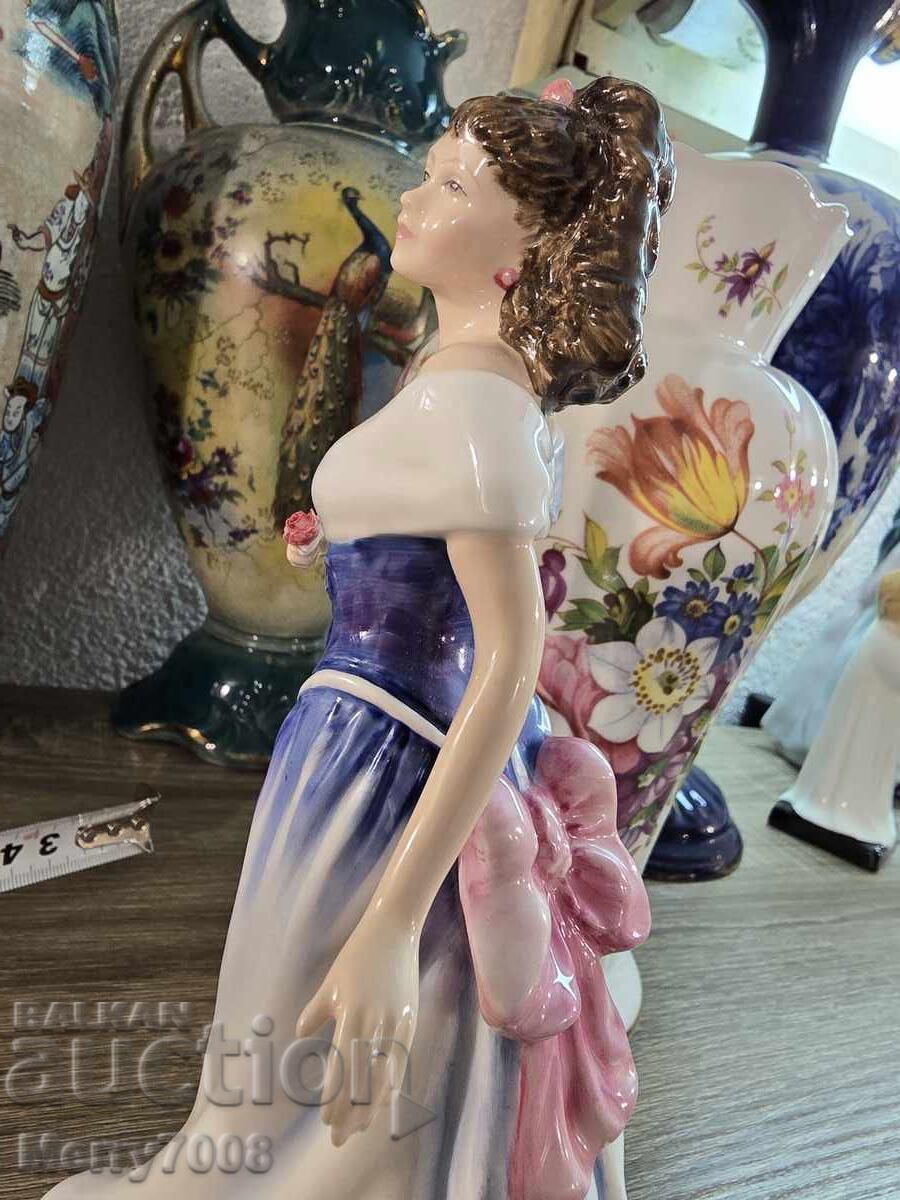Royal Doulton, модел "For You" (HN3754) !!! с цена € 75.00 | 146.69 лв.