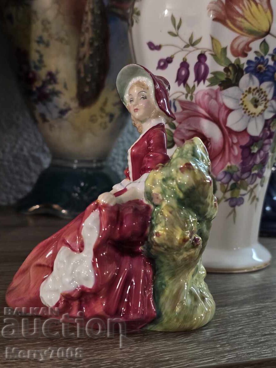 Royal Doulton, intitulată „Lydia“ (HN 1908) !!! cu preț € 99.00 | 193.63 BGN Royal Doulton, intitulată „Lydia“ (HN 1908) !!! cu preț € 99.00 | 193.63 BGN