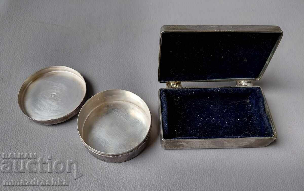 Метални кутийки за бижута, посребрени с цена € 0.01 | 0.02 лв.