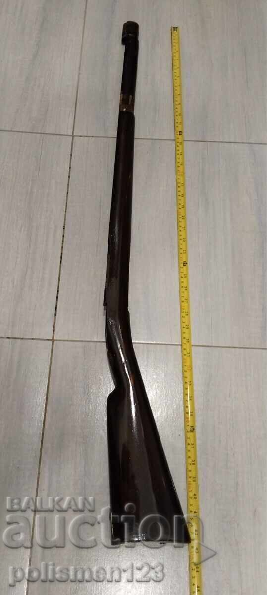 EXEMPLU EXEMPLU