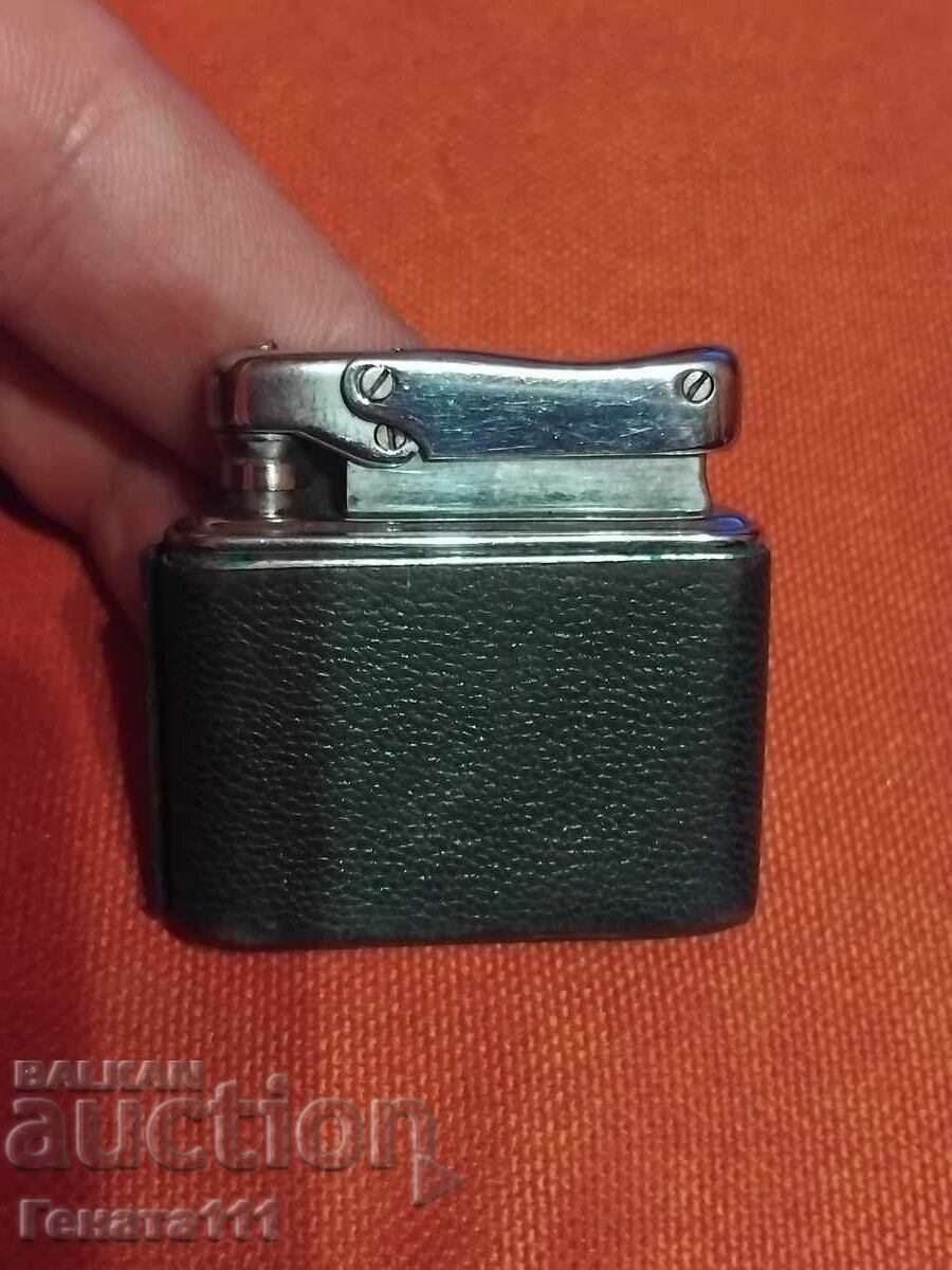 Brichetă de colecție - 5 Brichetă de colecție - 5