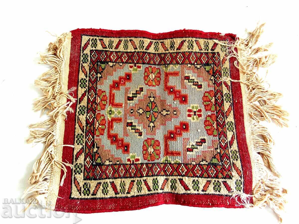 Delivery of Hand-woven small Persian rug or prayer rug