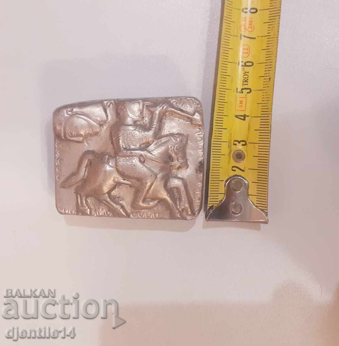 Аукцион Кутия за бижута тапицирана Аукцион Кутия за бижута тапицирана