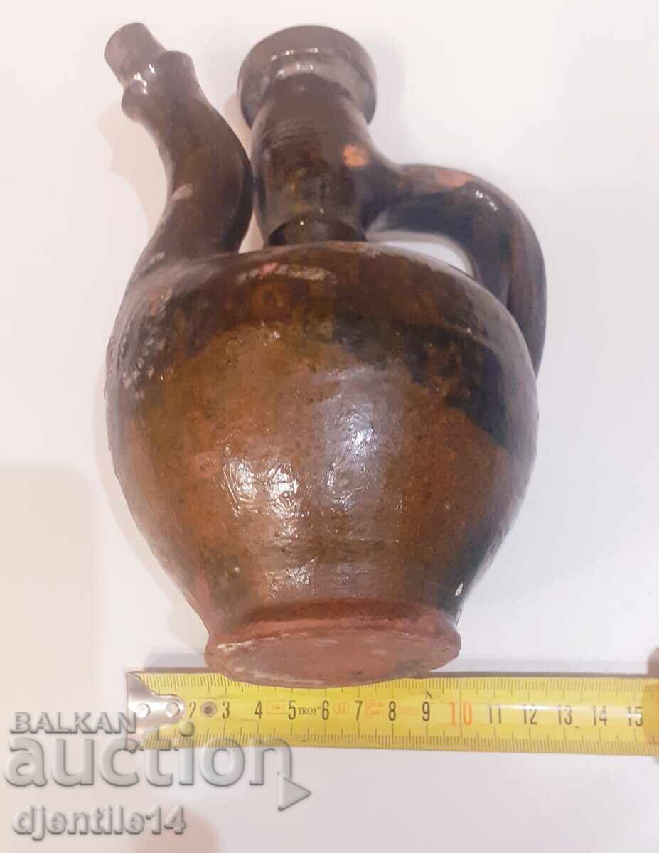 Licitație Cană din ceramică, semnată, veche