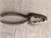 Spărgător de nuci și alune combinat