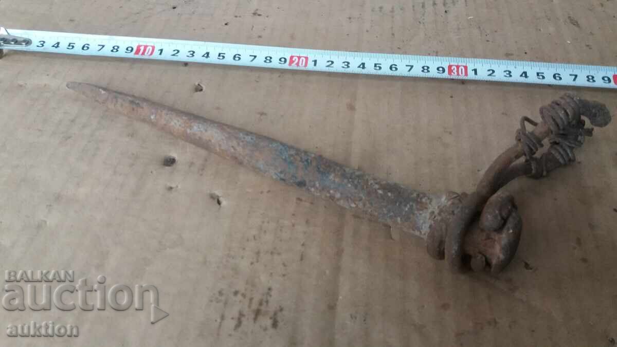 Licitație PENE MASIVE, DALTA - CĂTUȘĂ