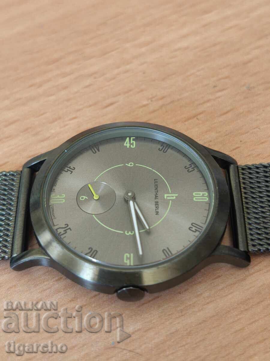 Доставка на Мъжки часовник