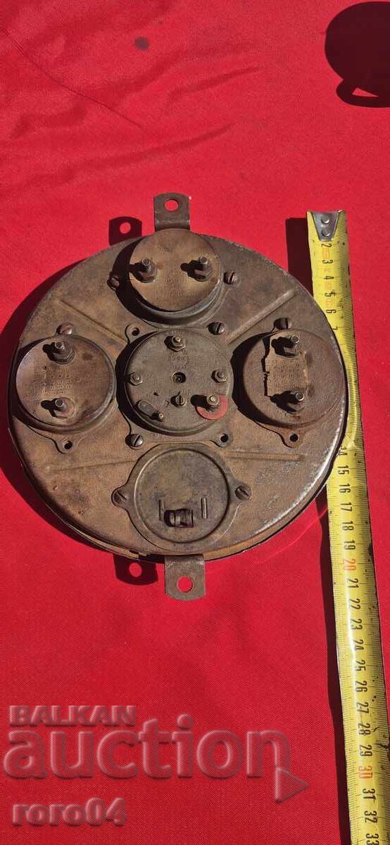 Delivery of LINCOLN ZEPHYR - DASHBOARD - 1936