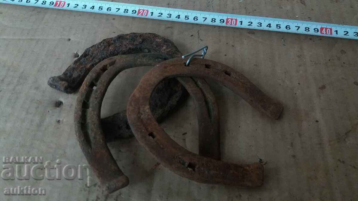 LOT OT 3 BROYA MASIVNI PODKOVI - KOVANO ZHELYAZO - 6 LOT OT 3 BROYA MASIVNI PODKOVI - KOVANO ZHELYAZO - 6