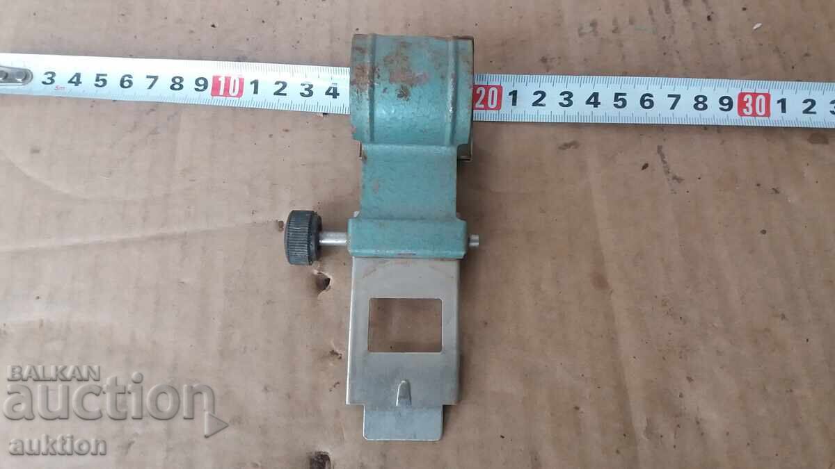 Доставка на ПОСТАВКА ЗА ЛЕНТА НА ПРОЖЕКЦИОНЕН АПАРАТ Доставка на ПОСТАВКА ЗА ЛЕНТА НА ПРОЖЕКЦИОНЕН АПАРАТ