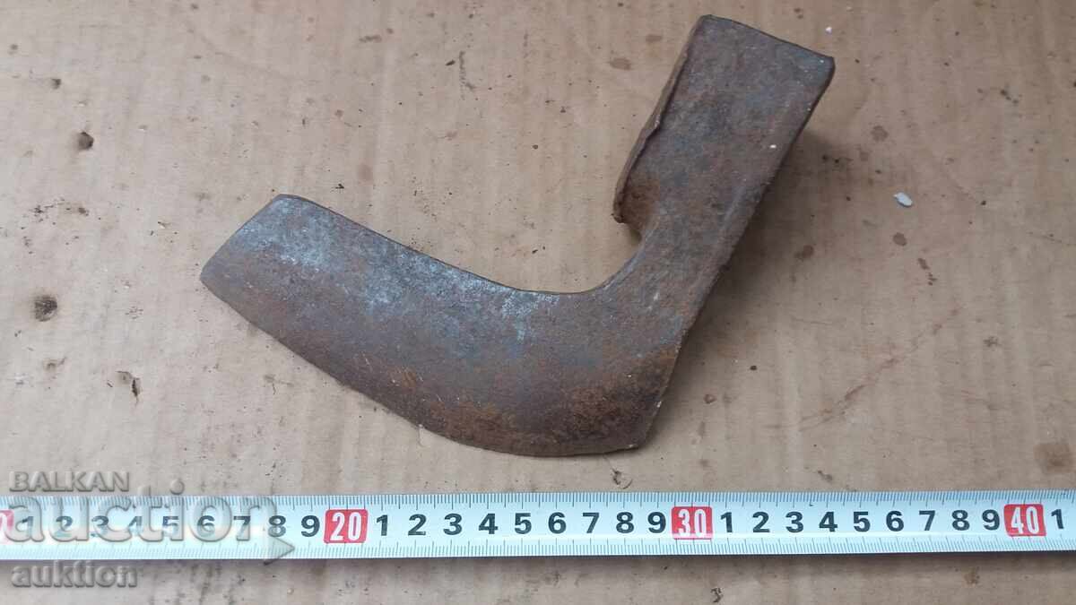 ОТЛИЧНА МАСИВНА СОЦ. БРАДВА ОТЛИЧНА МАСИВНА СОЦ. БРАДВА