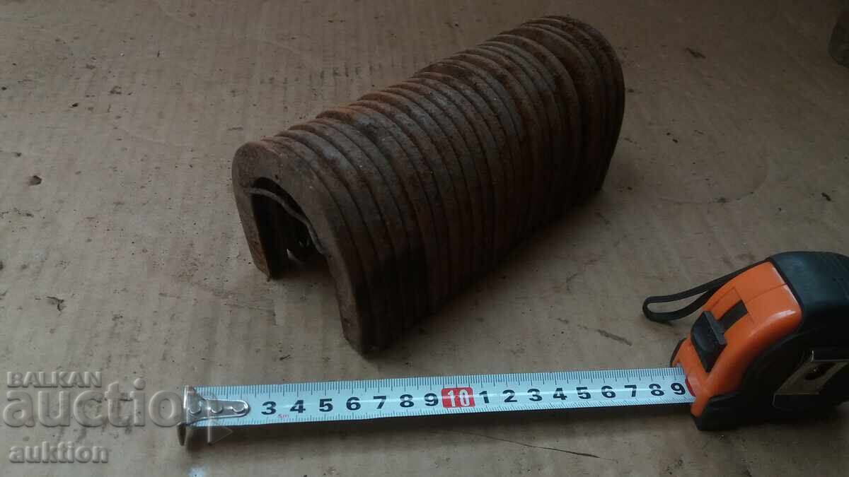 POTCOAVE - PACHET NEFOLOSITE cu preț € 4.99 | 9.76 BGN