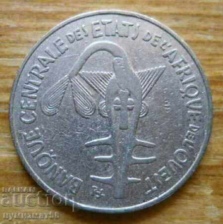 100 de franci 1997 - Africa de Vest cu preț € 1.80 | 3.52 BGN