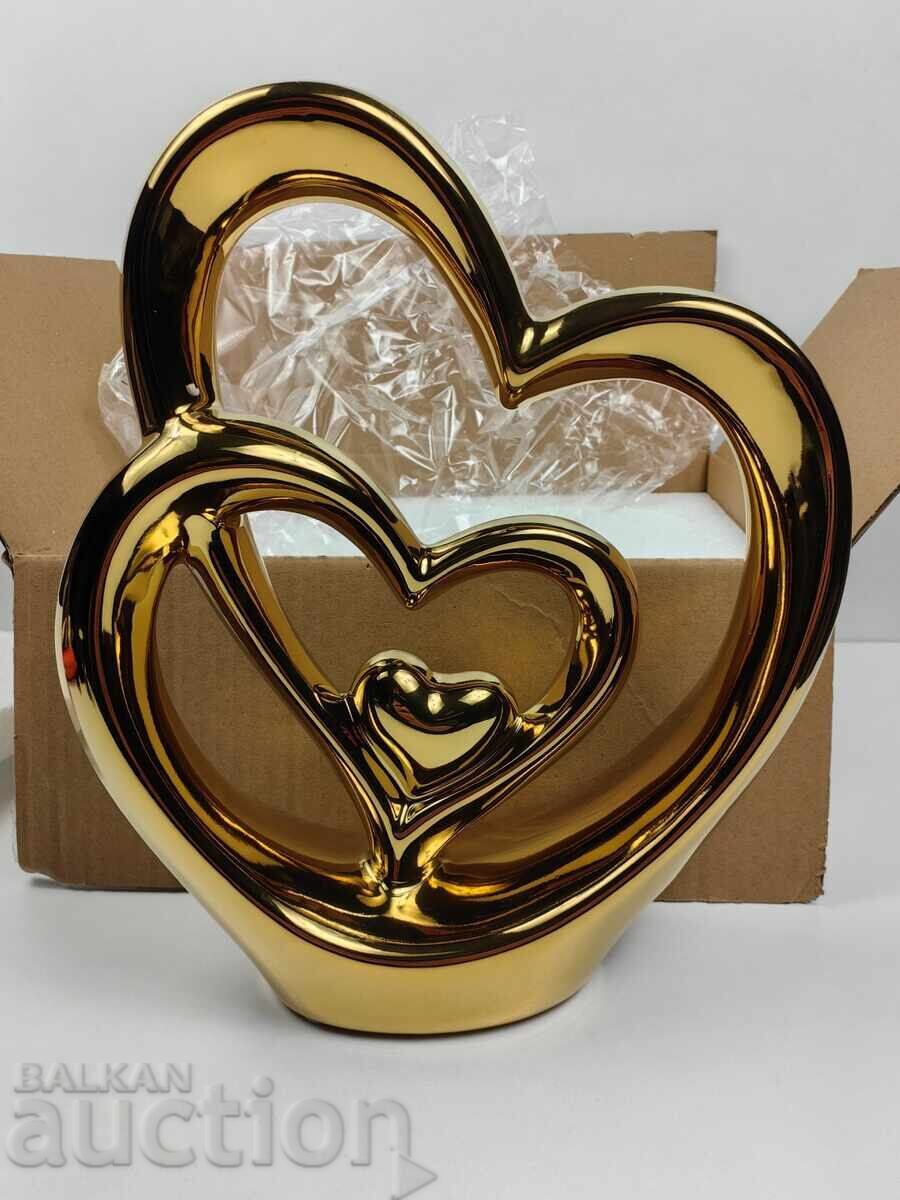 СКУЛПТУРА ПЛАСТИКА ФИГУРА СУВЕНИР СЪРЦЕ ВЛЮБЕНИ СЪРЦА ДВАМА СКУЛПТУРА ПЛАСТИКА ФИГУРА СУВЕНИР СЪРЦЕ ВЛЮБЕНИ СЪРЦА ДВАМА