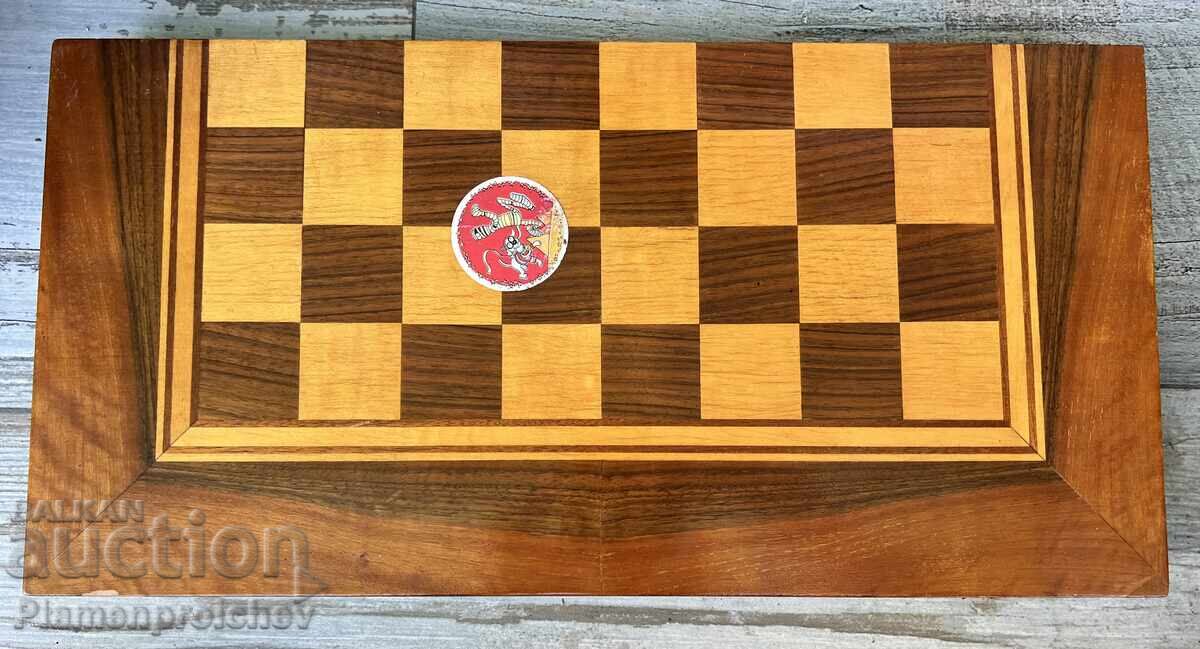 VECHE TABLĂ DIN PERIOADA SOCIALISTĂ cu preț € 20.00 | 39.12 BGN