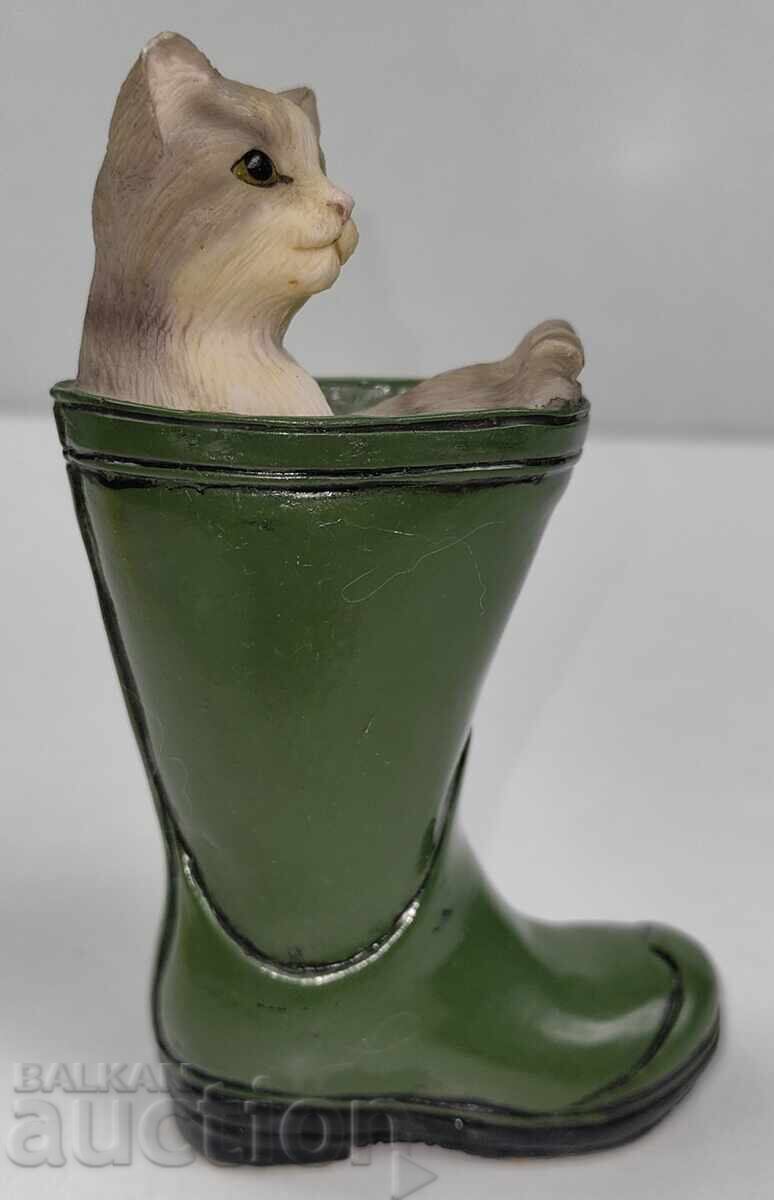 Licitație FIGURINĂ LEONARDO Licitație FIGURINĂ LEONARDO