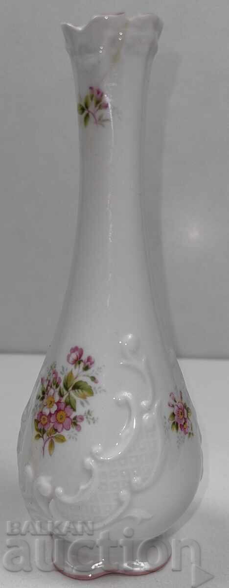 PORCELAIN VASE SMALL VASE with price € 6.00 | 11.74 BGN