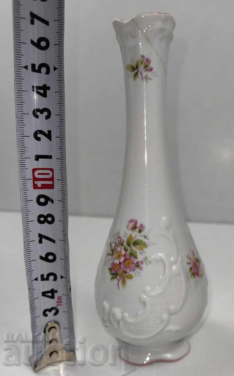 PORCELAIN VASE SMALL VASE - 6