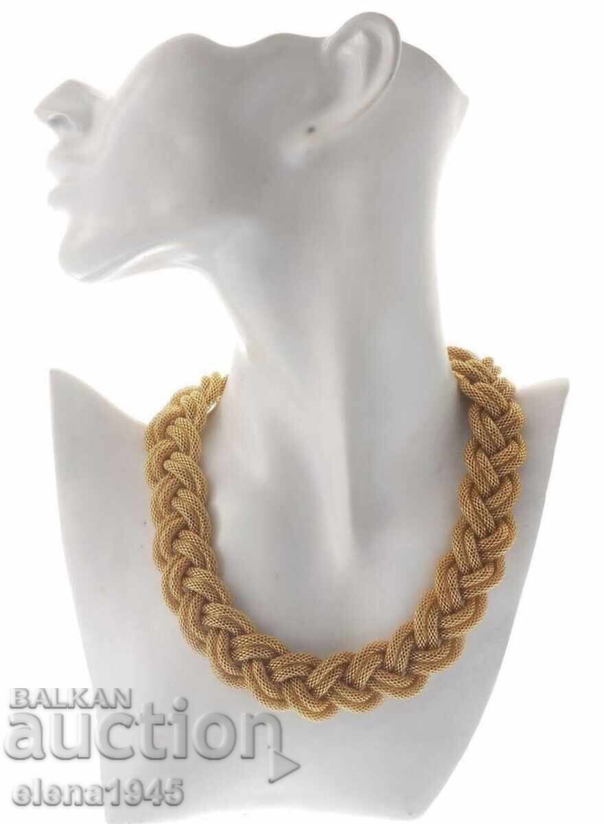 Licitație Coliere împletite Licitație Coliere împletite