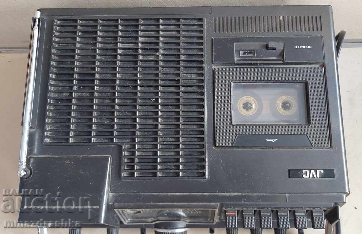 JVC model 3070 radio-TV with cassette recorder from 1978 - 5 JVC model 3070 radio-TV with cassette recorder from 1978 - 5