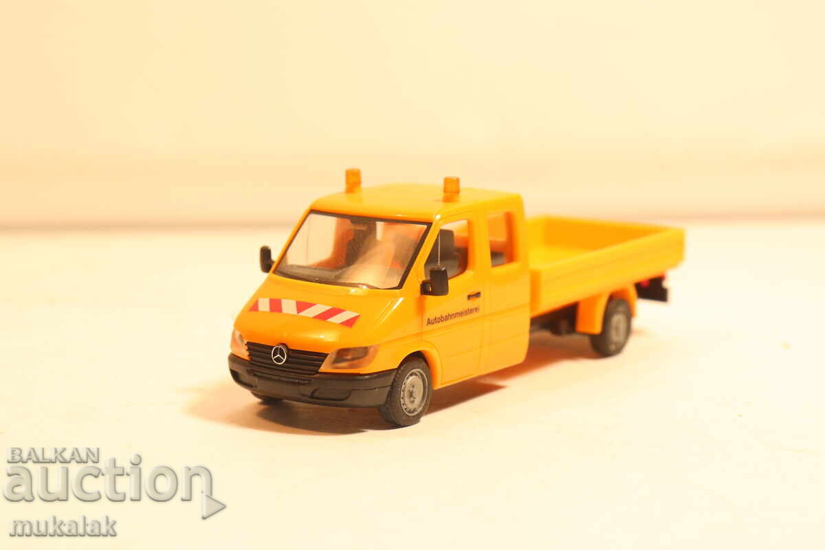 Licitație HERPA H0 1/87 MERCEDES SPRINTER CAMION MODEL AUTO