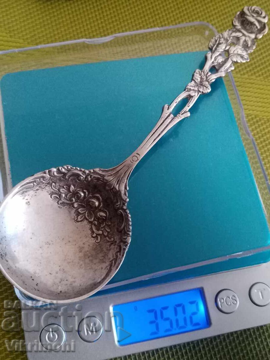 Lingură veche din argint germană mare, pentru înghețată, cremă cu preț € 110.00 | 215.14 BGN Lingură veche din argint germană mare, pentru înghețată, cremă cu preț € 110.00 | 215.14 BGN