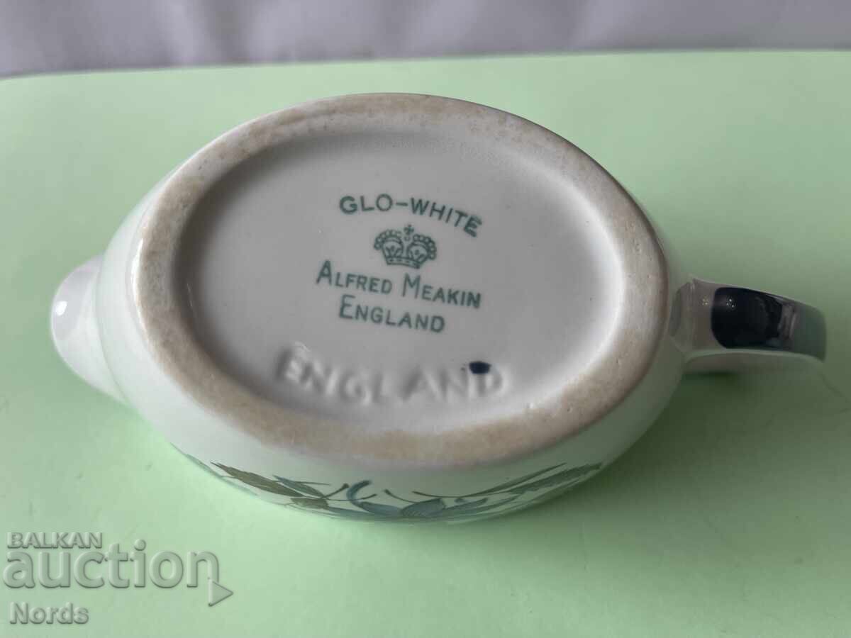 Livrarea Sosieră vintage din porțelan Alfred Meakin