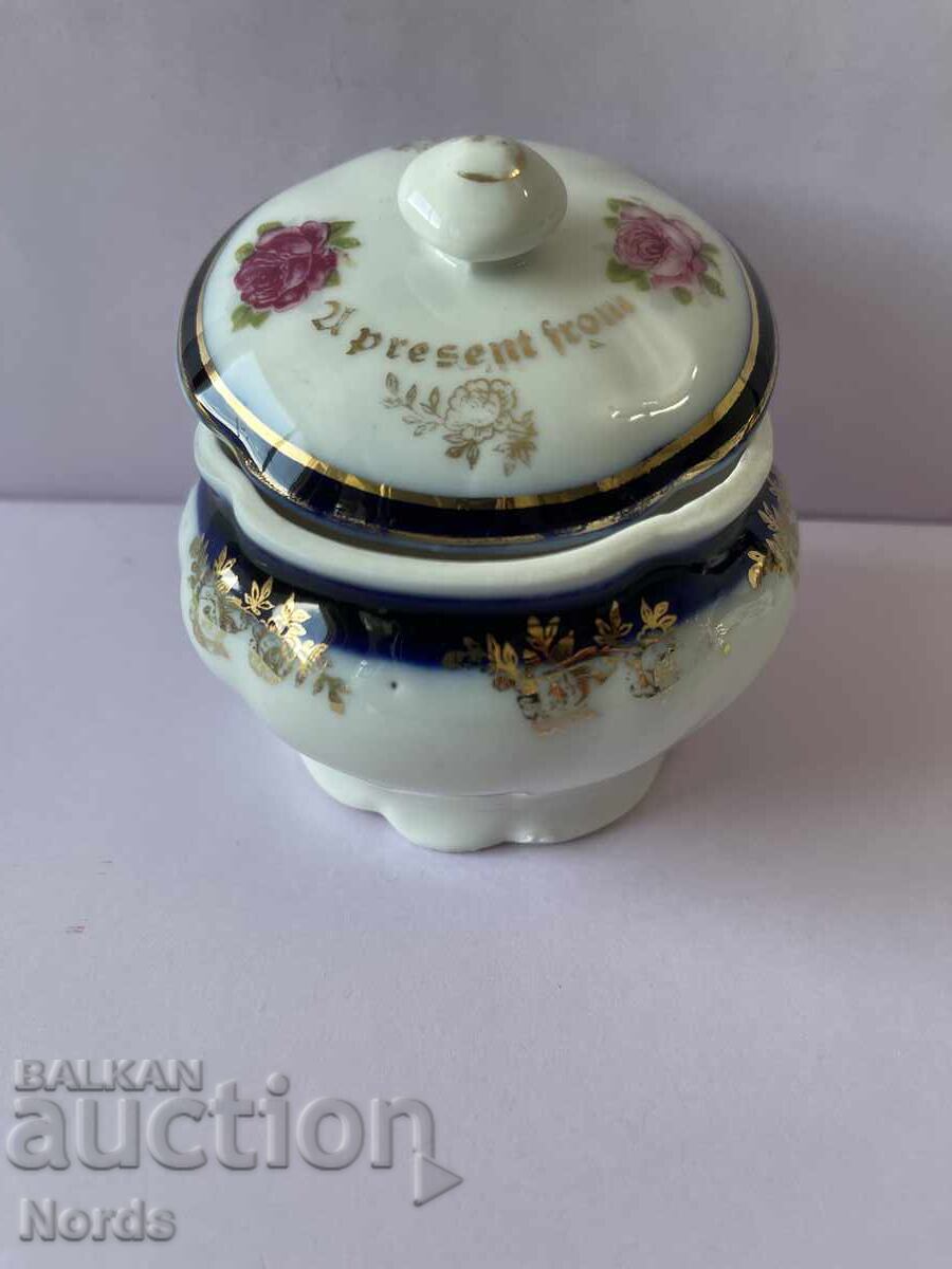 Κοσμήματα από πορσελάνη