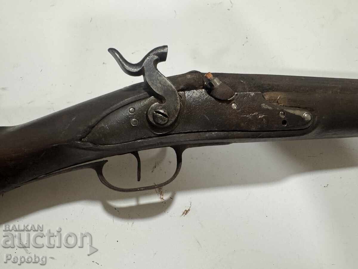 Μονόκαννο τυφέκιο με κάψουλα με τιμή € 300.00 | 586.75 BGN