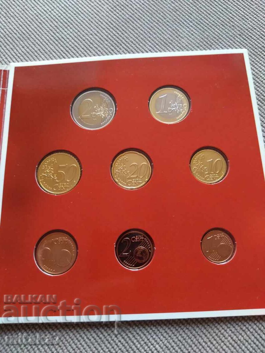 Σετ νομισμάτων 2004, Αυστρία με τιμή € 14.00 | 27.38 BGN