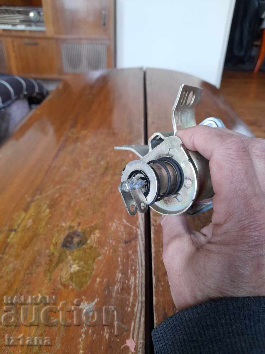 Releu electromotor vechi ZIL - 5 Releu electromotor vechi ZIL - 5