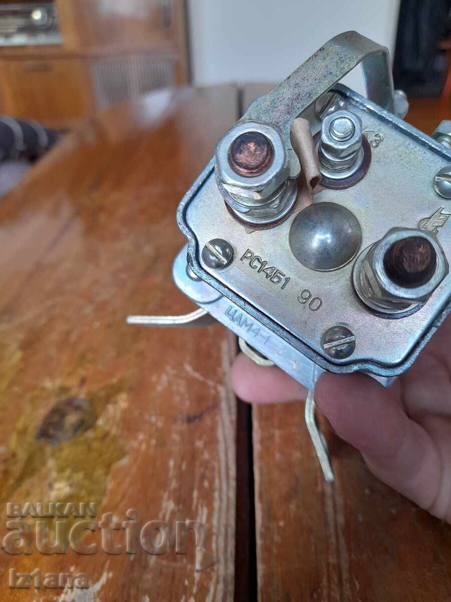 Releu electromotor vechi ZIL - 7 Releu electromotor vechi ZIL - 7