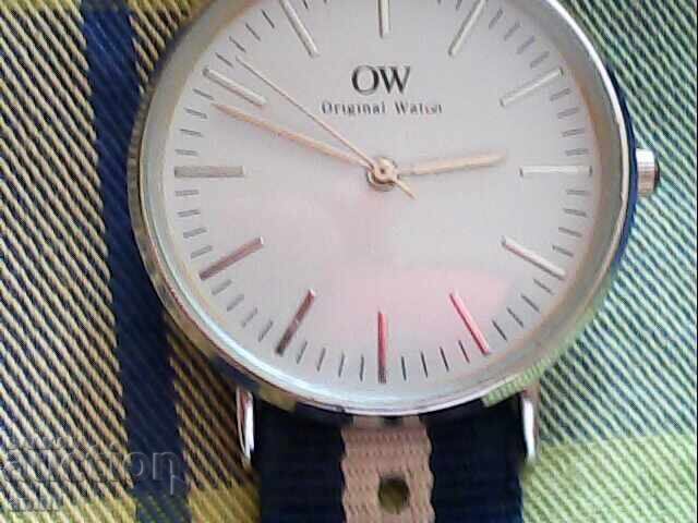 Δημοπρασία όμορφα ρολόγια 4 ωρών λειτουργούν