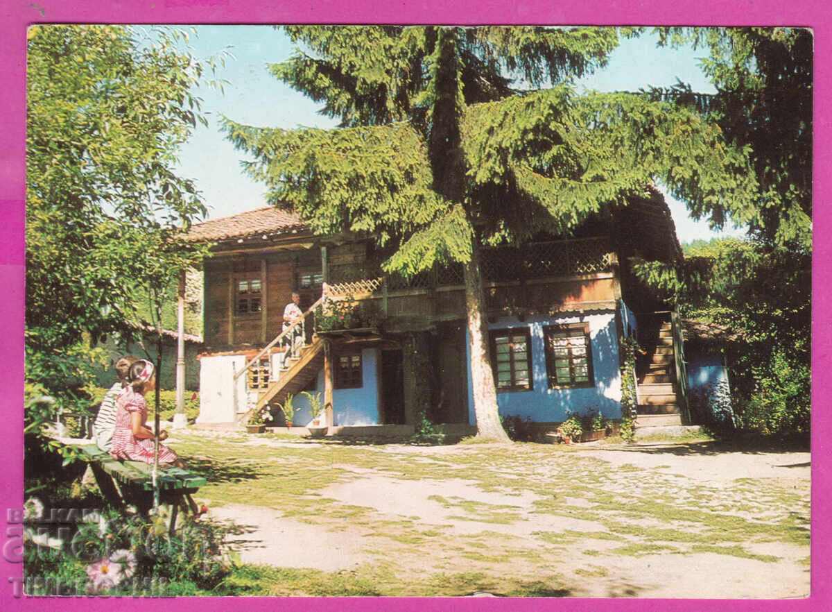 324113 / ΚΟΠΡΙΒΣΤΙΤΣΑ - πατρική οικία του Ντιμτσό Ντεμπελιάνοφ Ακλ-2037