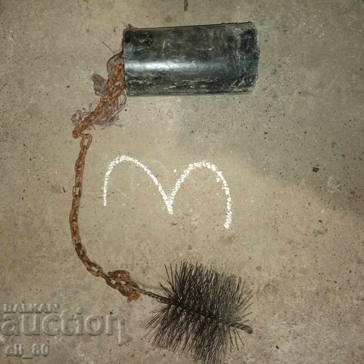 Βάρος με βούρτσα καθαρισμού καμινάδας Νο 3, βάρος 3 κιλά με τιμή € 10.00 | 19.56 BGN Βάρος με βούρτσα καθαρισμού καμινάδας Νο 3, βάρος 3 κιλά με τιμή € 10.00 | 19.56 BGN