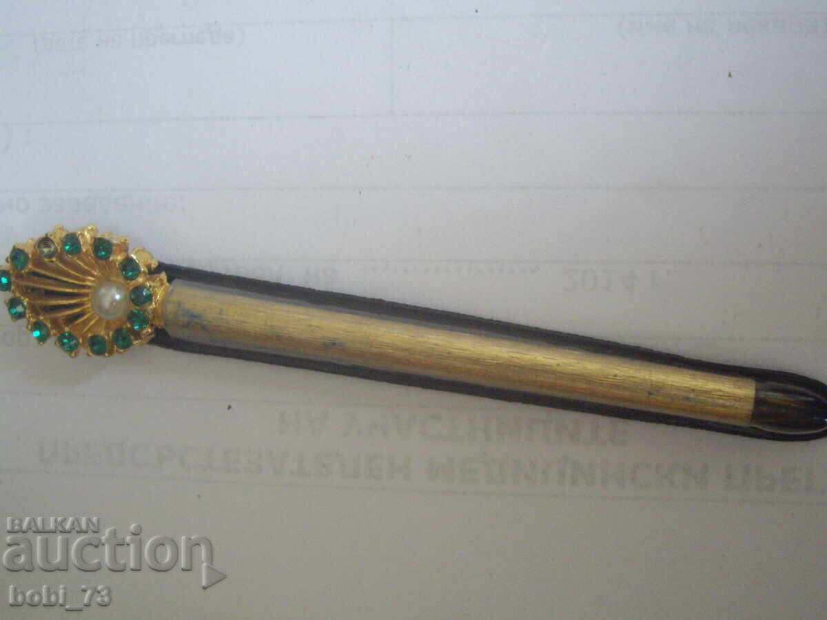 Livrarea Stilou placat cu aur interesant