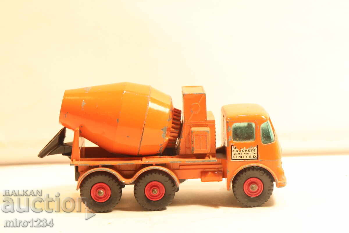 MATCHBOX SUPER KING CAMION BETONIERA MODEL - 5 MATCHBOX SUPER KING CAMION BETONIERA MODEL - 5
