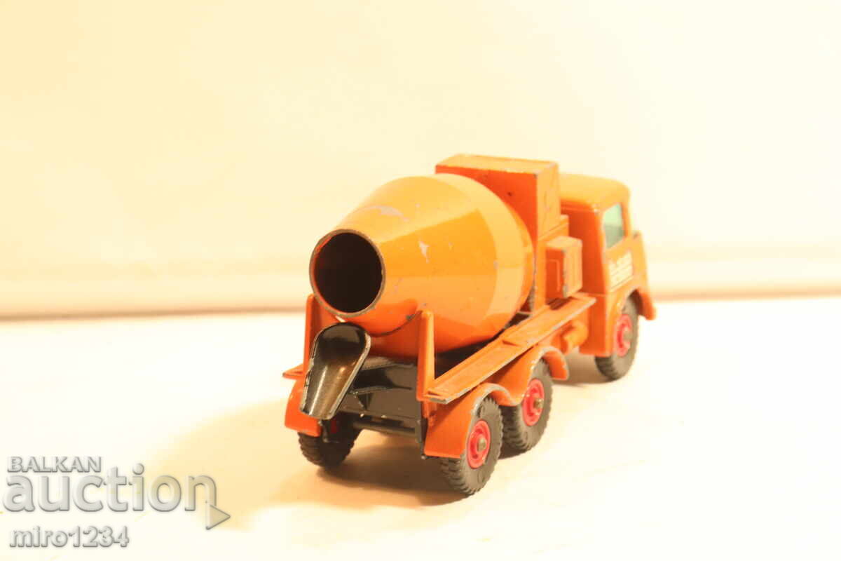 MATCHBOX SUPER KING CAMION BETONIERA MODEL - 6 MATCHBOX SUPER KING CAMION BETONIERA MODEL - 6