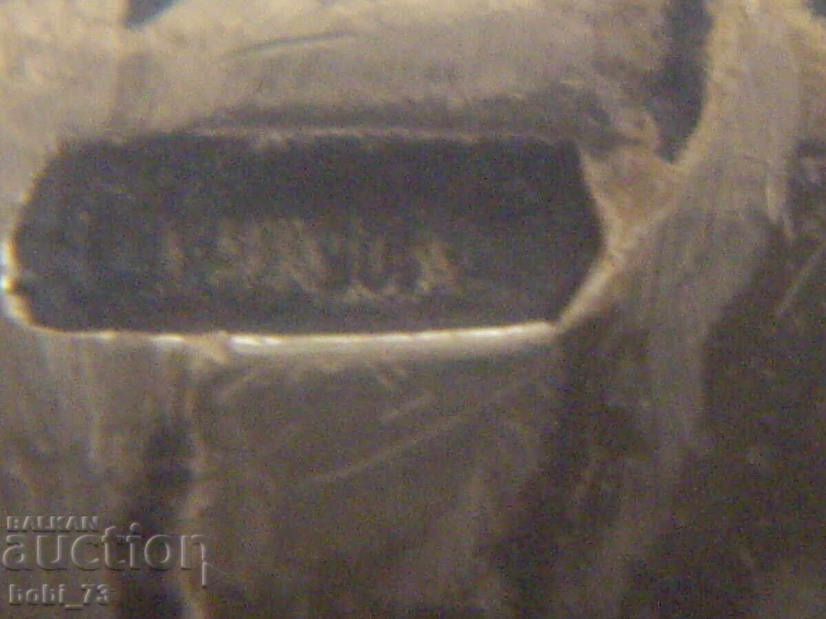 Livrarea Țestoasă-bijuterie mică Livrarea Țestoasă-bijuterie mică