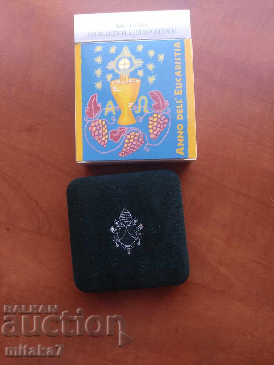 10 euro 2005, Vatican cu preț € 82.00 | 160.38 BGN 10 euro 2005, Vatican cu preț € 82.00 | 160.38 BGN