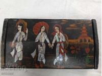 Vietnamese lacquerware box with mother-of-pearl inlay