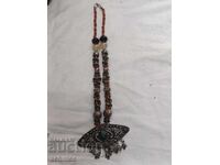 Ενδιαφέροντα κοσμήματα