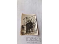 Fotografie Varna Două eleve pe trotuar