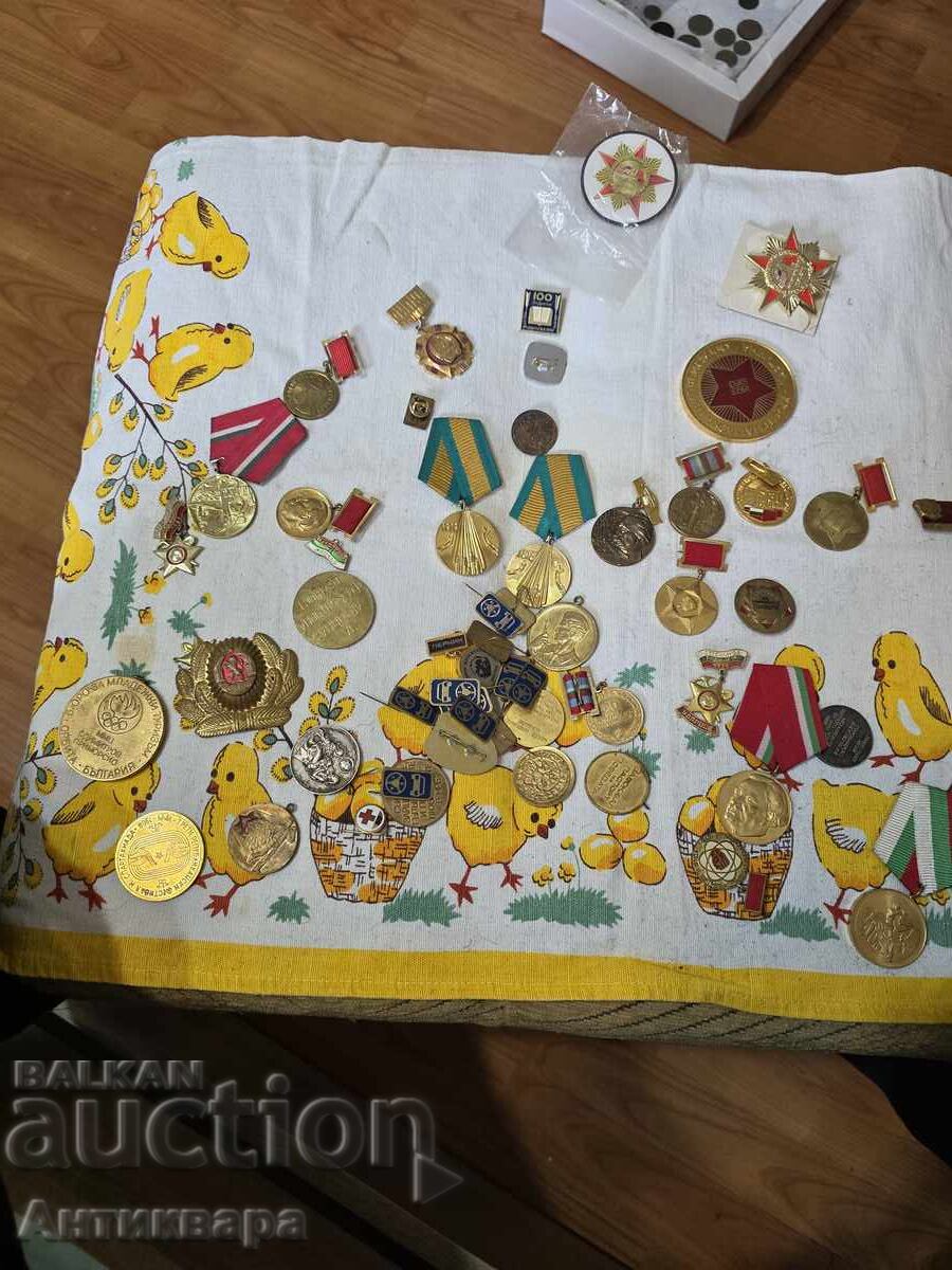 Set uriaș de ordine și insigne - 7