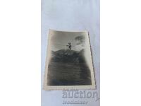 Φωτογραφία στάση Λούκοβο Νεαρή κοπέλα πάνω από τον ποταμό Ίσκαρ 1953