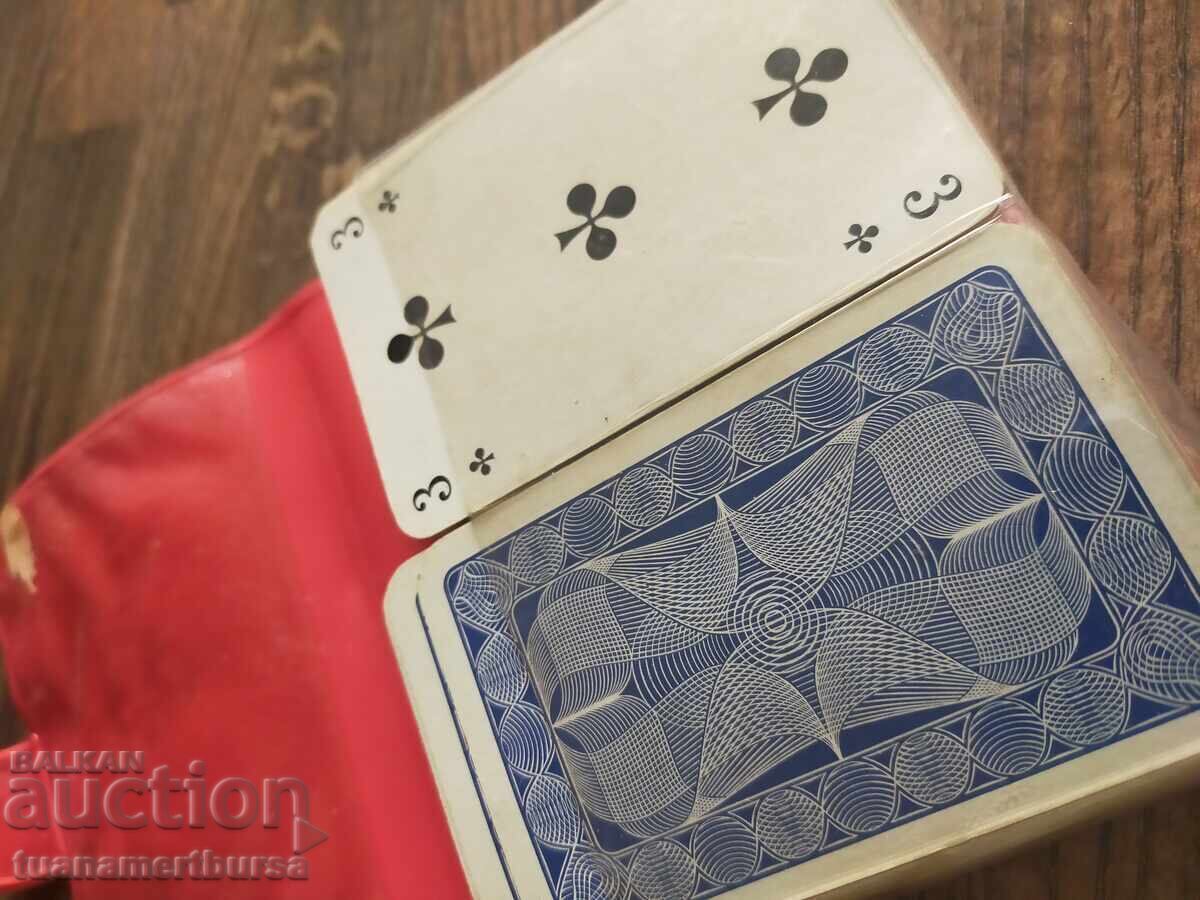 cărți de joc vechi cu preț € 12.00 | 23.47 BGN cărți de joc vechi cu preț € 12.00 | 23.47 BGN