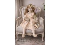 Păpușă din porțelan Alberon Miranda