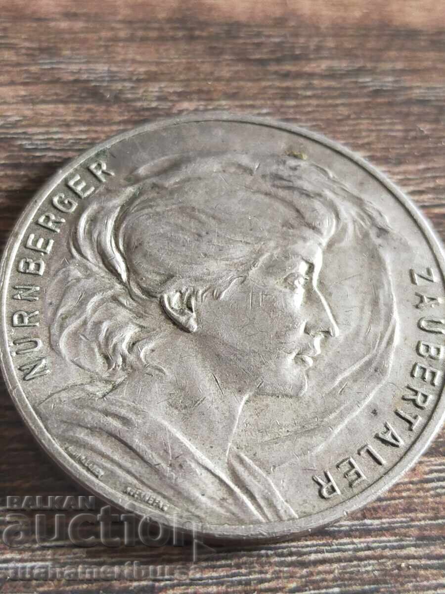 medalie cu preț € 12.00 | 23.47 BGN