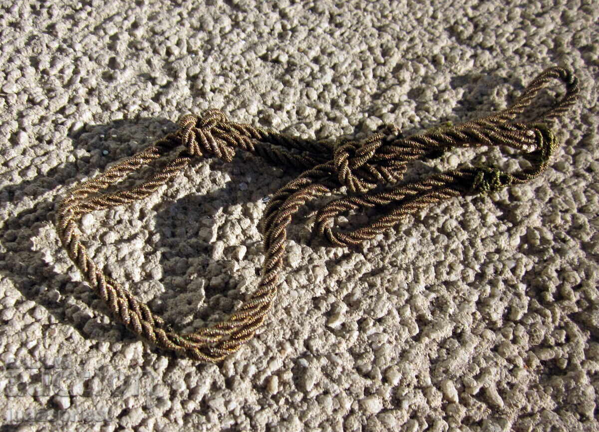 Șnur metalic (sârmă) pentru chipiu de soldat regal bulgar cu preț € 15.00 | 29.34 BGN